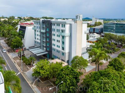 March 2022 / EXTERIORS_220309_140