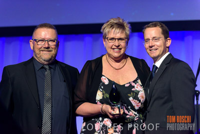 DISCOVERY_DINNER_81P1967