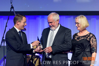 DISCOVERY_DINNER_81P1973