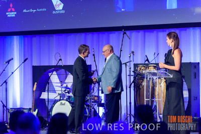 DISCOVERY_DINNER_81P2008