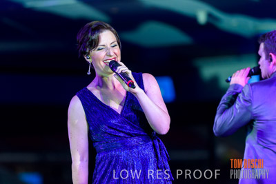 DISCOVERY_DINNER_81P2034