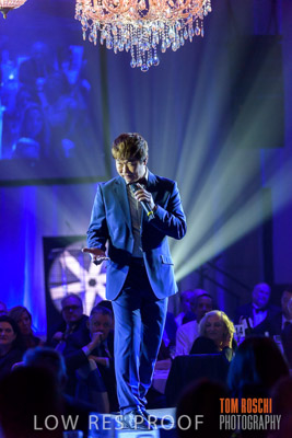 DISCOVERY_DINNER_81P2085