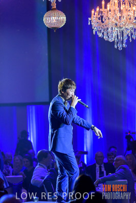 DISCOVERY_DINNER_81P2108