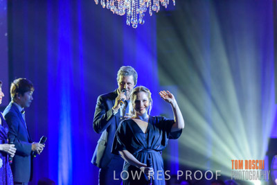 DISCOVERY_DINNER_81P2112