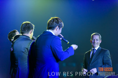 DISCOVERY_DINNER_81P2161