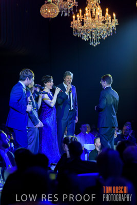 DISCOVERY_DINNER_81P2167