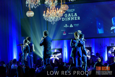 DISCOVERY_DINNER_81P2186