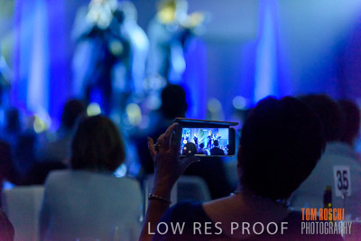 DISCOVERY_DINNER_81P2191