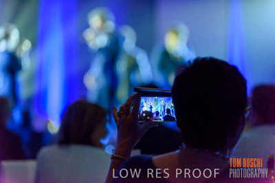 DISCOVERY_DINNER_81P2193