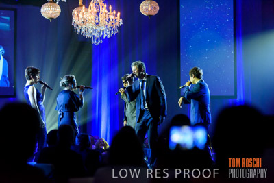 DISCOVERY_DINNER_81P2196