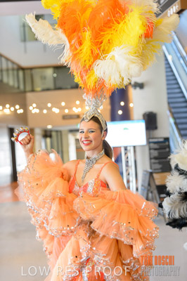 DISCOVERY_DINNER_D4E3413