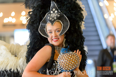 DISCOVERY_DINNER_D4E3416