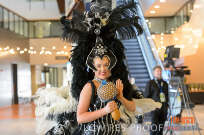 DISCOVERY_DINNER_D4E3417