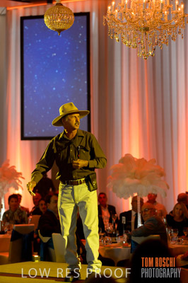 DISCOVERY_DINNER_D4E3524