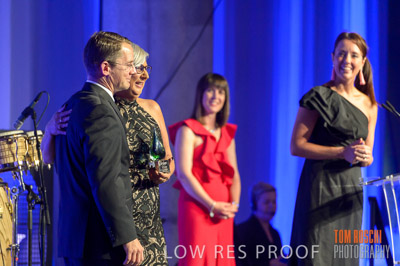 DISCOVERY_DINNER_D4E3743