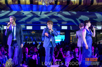 DISCOVERY_DINNER_D4E3770