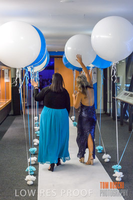 DISCOVERY_DINNER_D4E3936