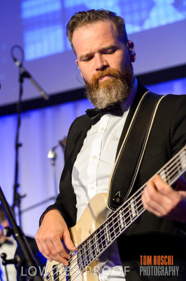 DISCOVERY_DINNER_D4E4312