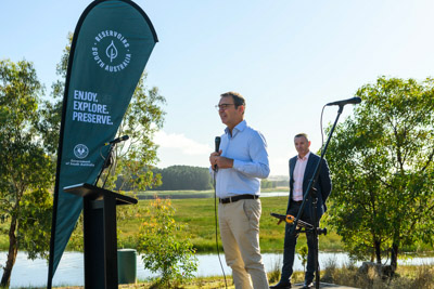 MYPONGA_210328_85N8289