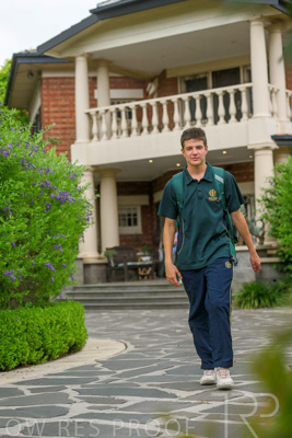 November 2023 / Home-Stay-SCENE-1_231114-_Z9E9101