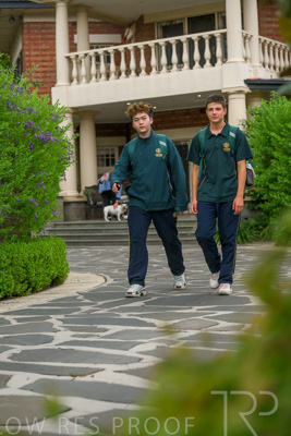 November 2023 / Home-Stay-SCENE-1_231114-_Z9E9135