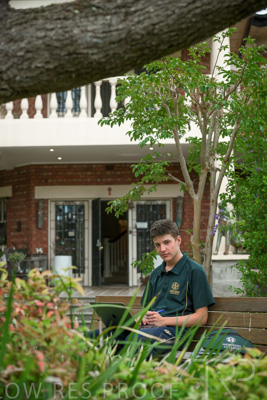 November 2023 / Home-Stay-SCENE-2_231114-_Z9E9405