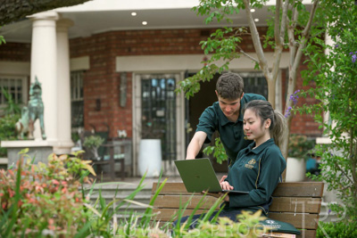 November 2023 / Home-Stay-SCENE-2_231114-_Z9E9627