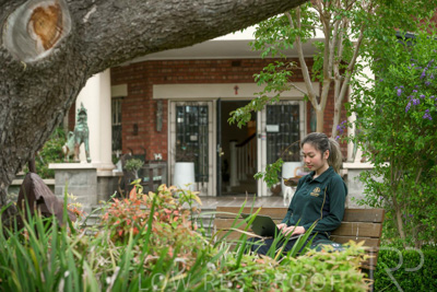 November 2023 / Home-Stay-SCENE-2_231114-_Z9E9689