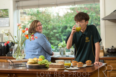 November 2023 / Home-Stay-SCENE-3_231114-_Z9E9800