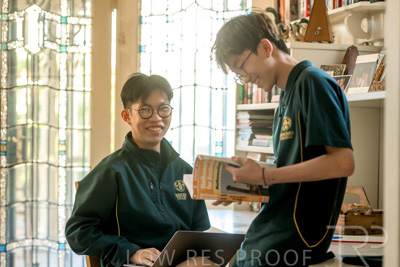 November 2023 / Home-Stay-SCENE-4_231114-_Z9E0690