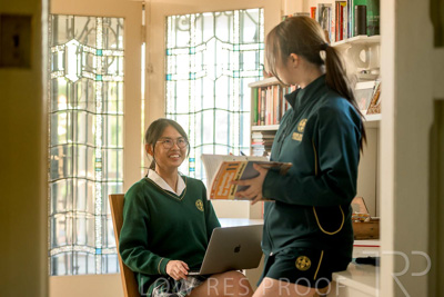 November 2023 / Home-Stay-SCENE-4_231114-_Z9E0865