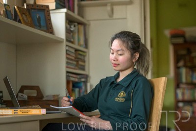 November 2023 / Home-Stay-SCENE-5_231114-_Z9E0890