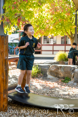 April 2023 / MERCEDES-230403-121