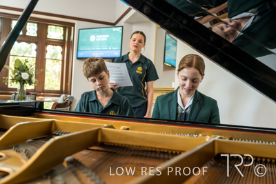 April 2023 / MERCEDES-230403-334