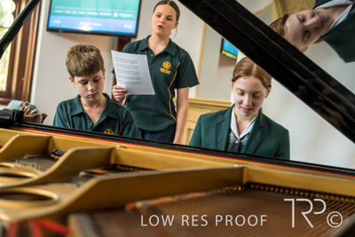 April 2023 / MERCEDES-230403-336