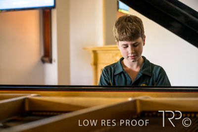 April 2023 / MERCEDES-230403-364