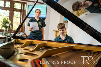 April 2023 / MERCEDES-230403-369