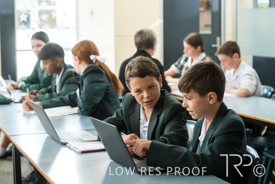 April 2023 / MERCEDES-230404-420