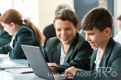 April 2023 / MERCEDES-230404-426