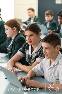 April 2023 / MERCEDES-230404-450