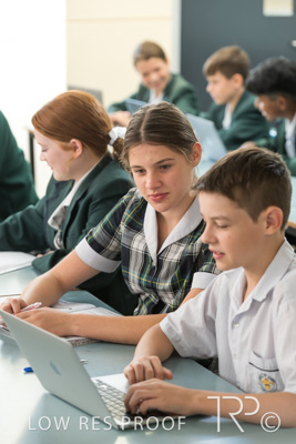 April 2023 / MERCEDES-230404-452