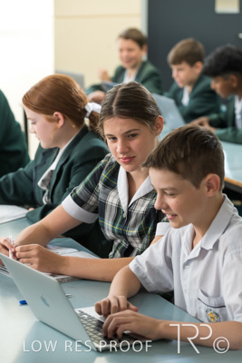 April 2023 / MERCEDES-230404-453