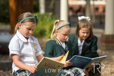 April 2023 / MERCEDES-230404-472