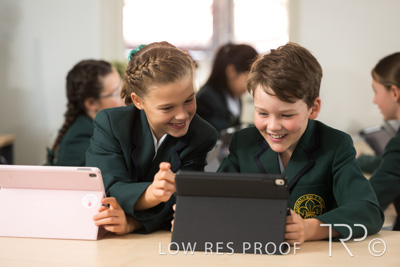 April 2023 / MERCEDES-230404-480