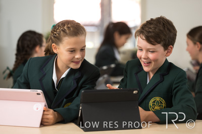 April 2023 / MERCEDES-230404-481