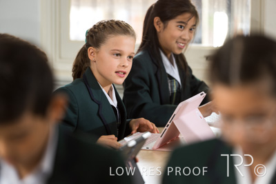 April 2023 / MERCEDES-230404-501