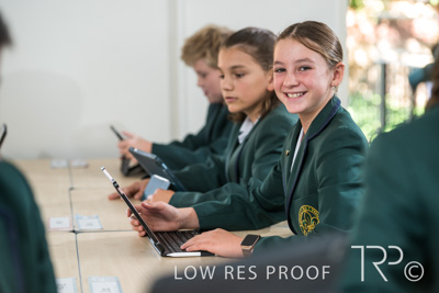 April 2023 / MERCEDES-230404-516