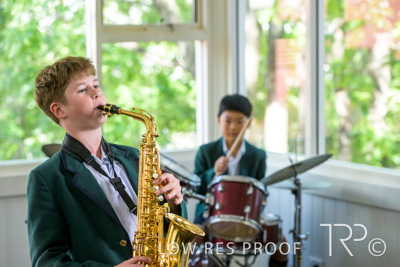 April 2023 / MERCEDES-230404-527