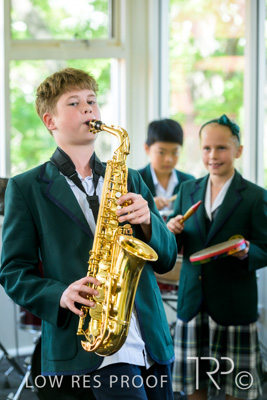 April 2023 / MERCEDES-230404-565