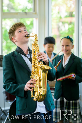 April 2023 / MERCEDES-230404-566